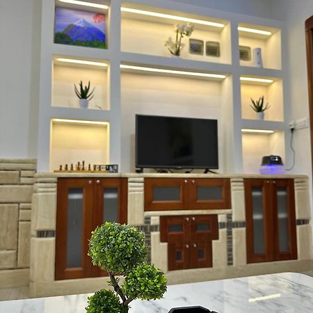 Sea View Apartament. Luxury Area In Durres Beach. Appartement Buitenkant foto